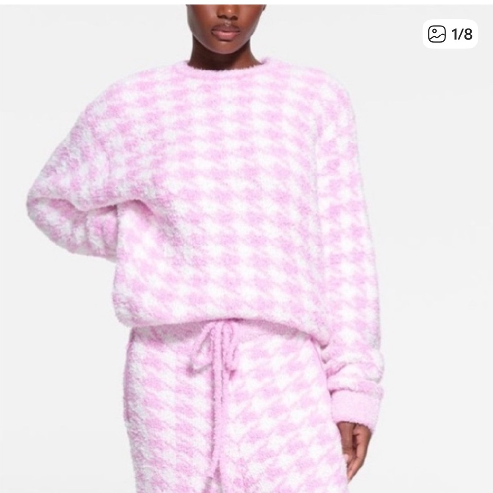 SKIMS Pink Houndstooth Cozy Knit Sweater Pullover